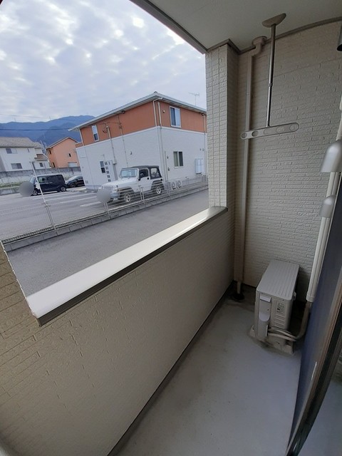 ミドル・クレメント ベランダ