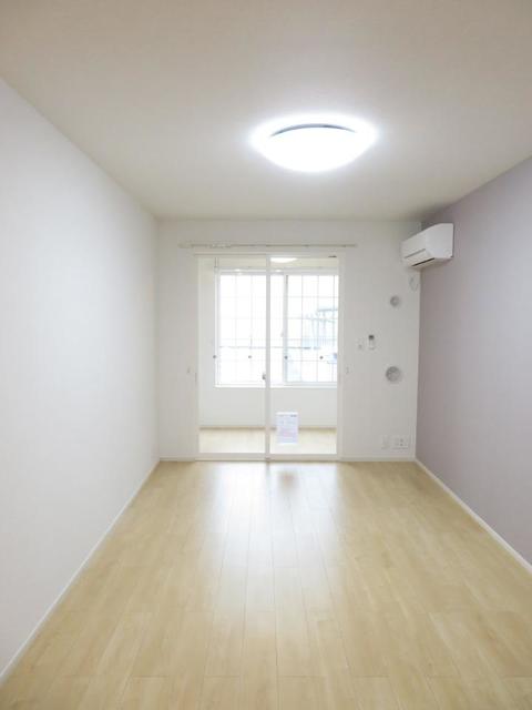 グラース　フラン　Ｂ リビング