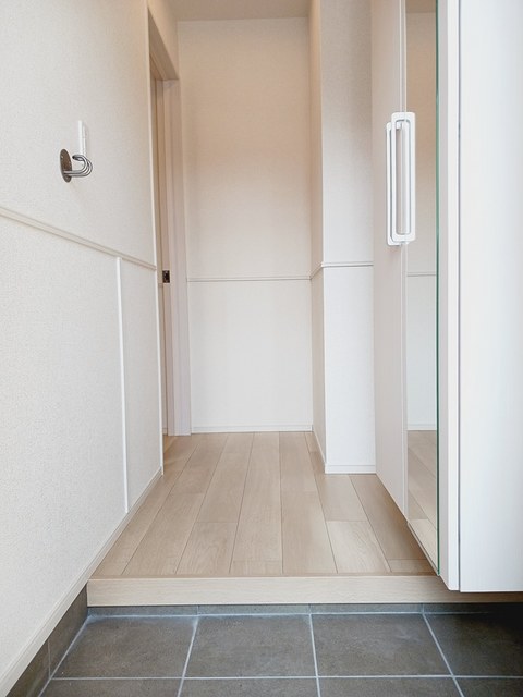 シャルマン　今治 玄関