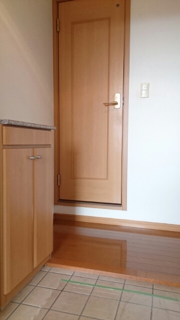 フィデールＫ 玄関