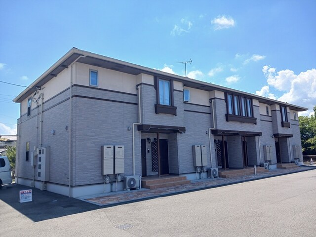 アヴニール 101号室 外観