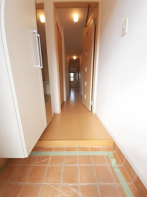 マンダリン　フルールⅡ 玄関