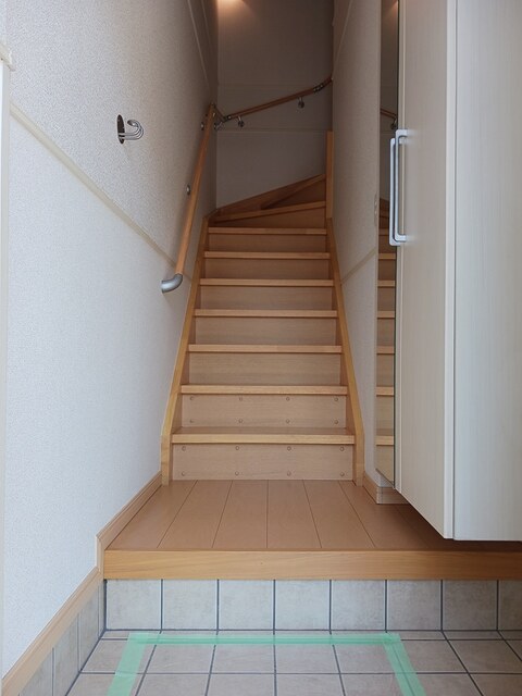 フェリシア・グレイス 玄関