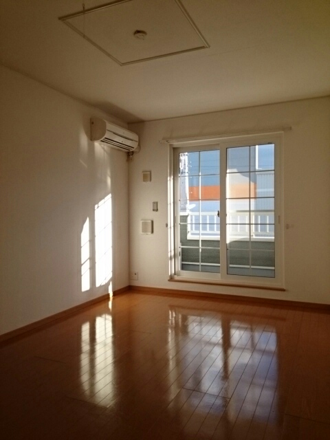 ミモザ リビング