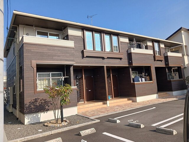 アルコ　イーリス　Ⅴ 103号室 外観