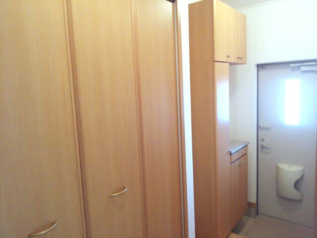 ファスタージュⅢ 玄関