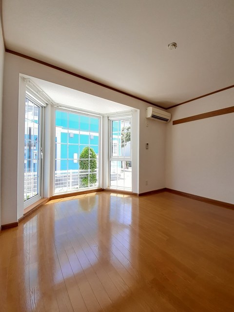 ピュアハイムＢ リビング