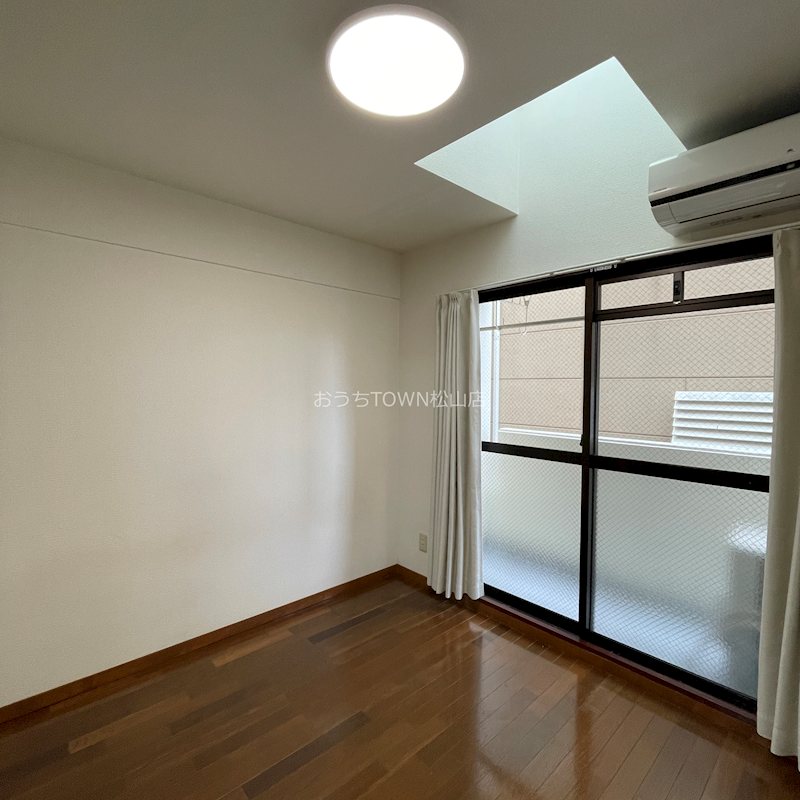 近藤マンション ベッドルーム