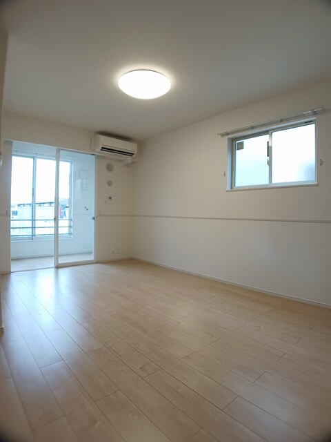 クラール東鳥生　Ｂ リビング