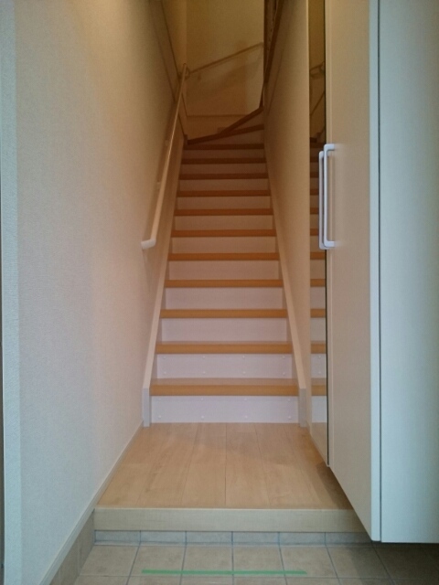 メリーアドニス　Ｂ 玄関