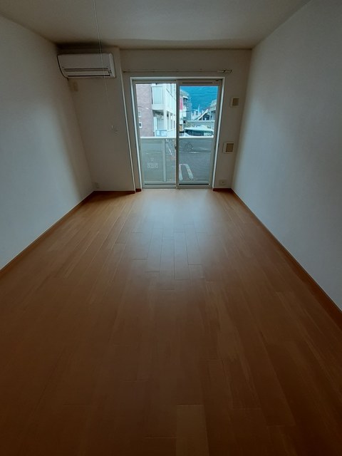 イート　ハーブⅠ リビング