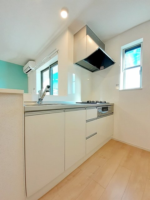 ルミナス今治　Ⅰ キッチン