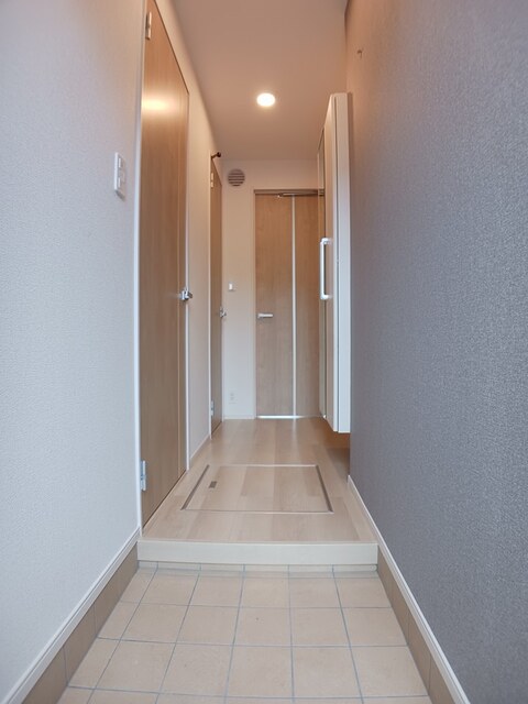 ディーア・レオラ 玄関