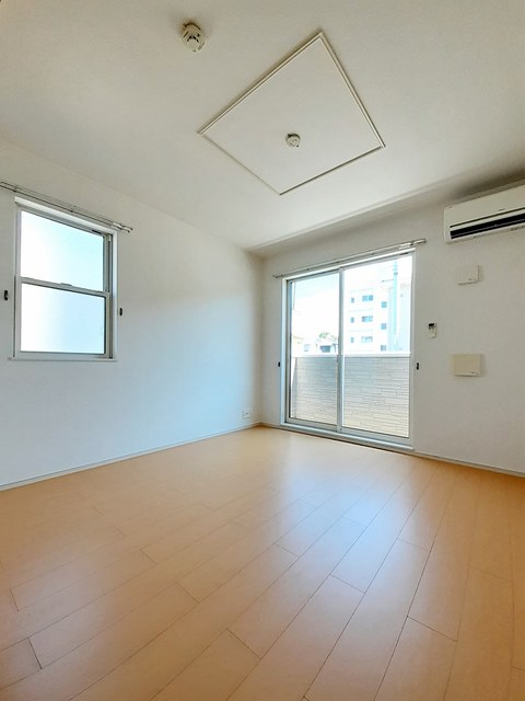 ミルト近見　Ⅱ リビング