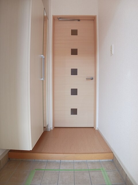 ミルト近見　Ⅱ 玄関