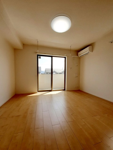 レット・イット・ビィ１ リビング