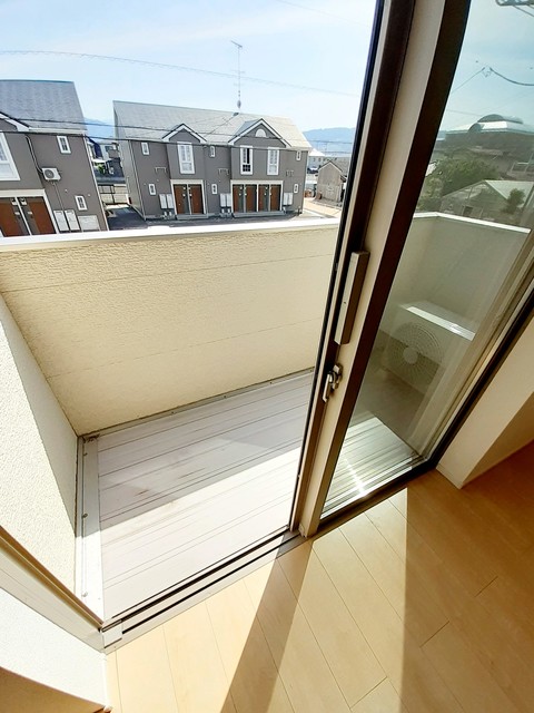 レット・イット・ビィ１ ベランダ