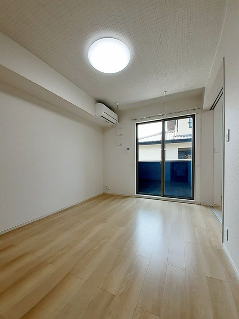 ヴィラ・アインツ リビング