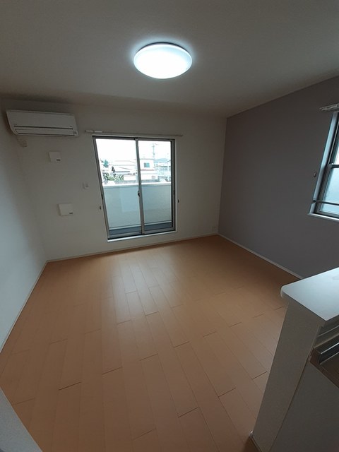 サンシャイン リビング