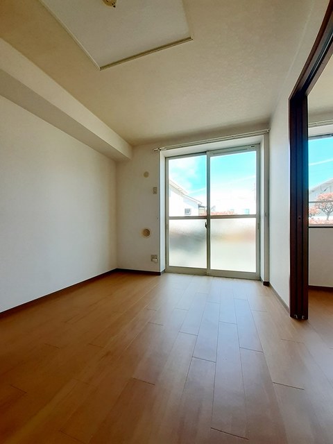 サンワード リビング