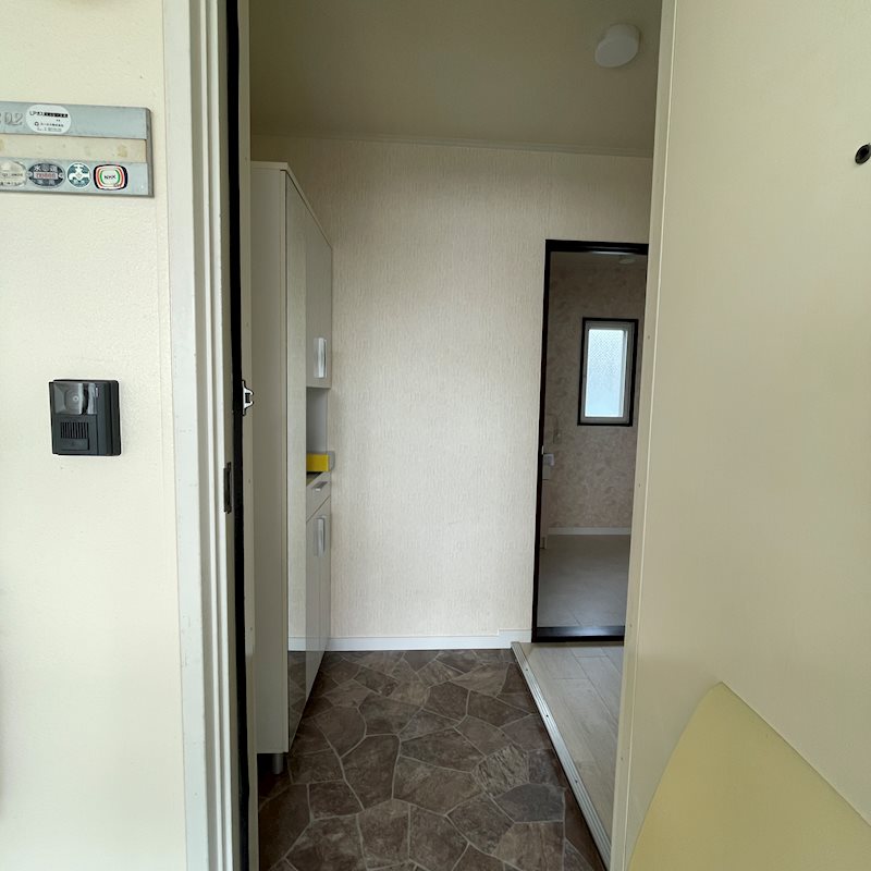 ガーデンハイツ 玄関