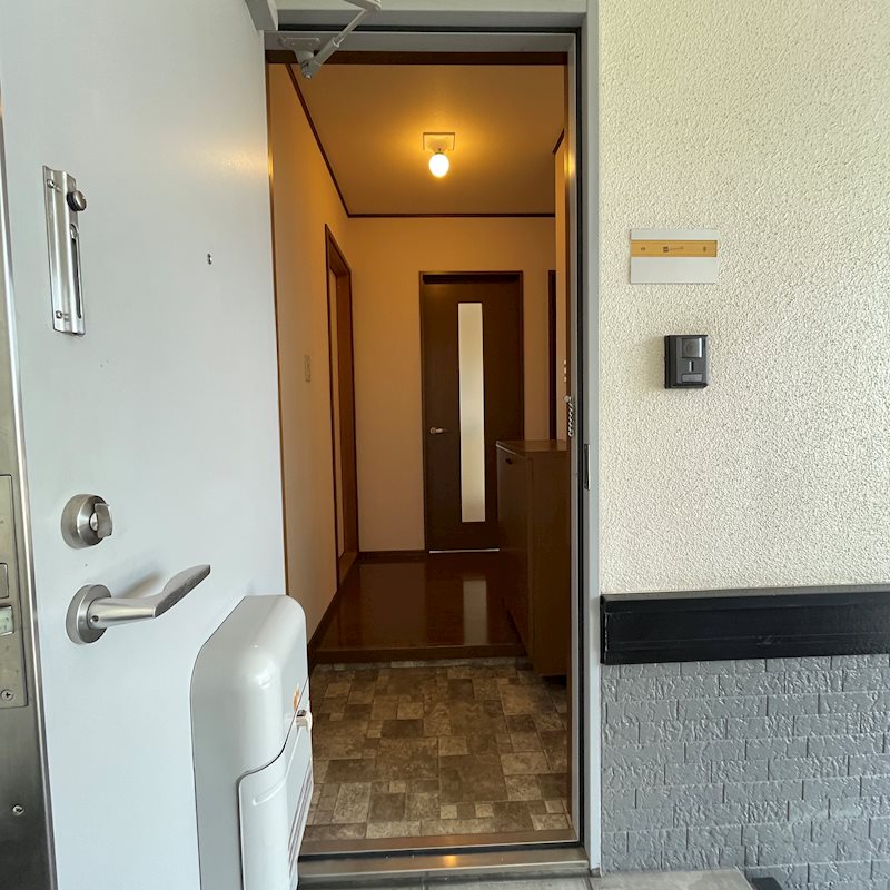 フェニックスコート　B棟 玄関