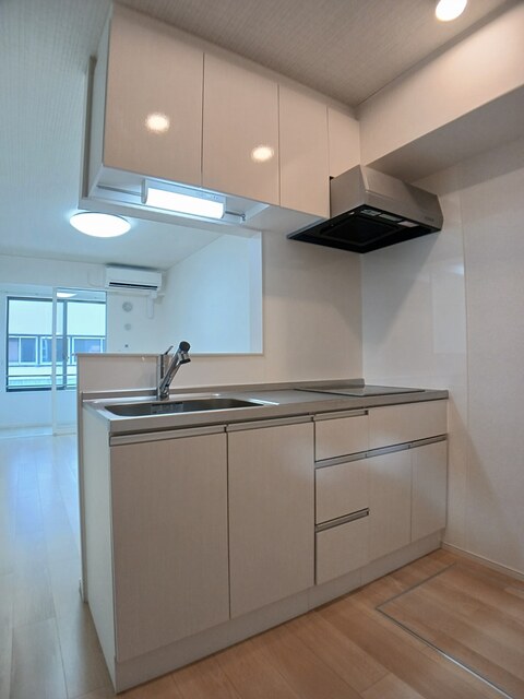 プラシードカーサＸＩ キッチン