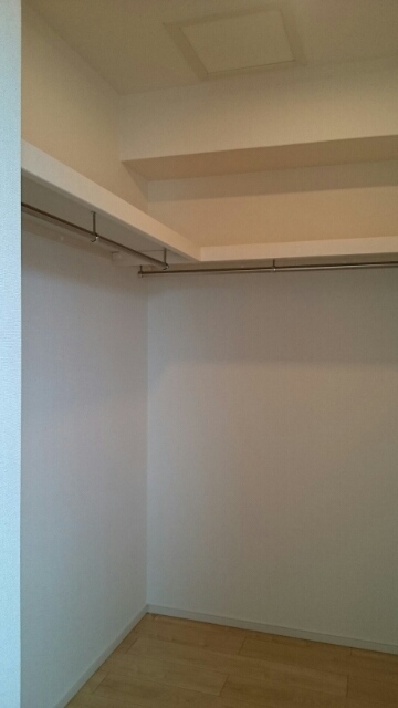 シャンパーニュ・アベニュー　Ｄ その他2