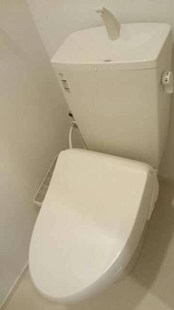 シャンパーニュ・アベニュー　Ｄ その他3