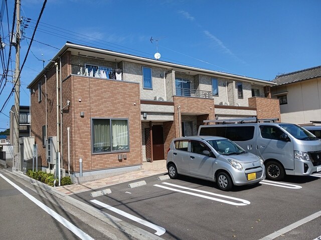 カーム北吉田 203号室 外観