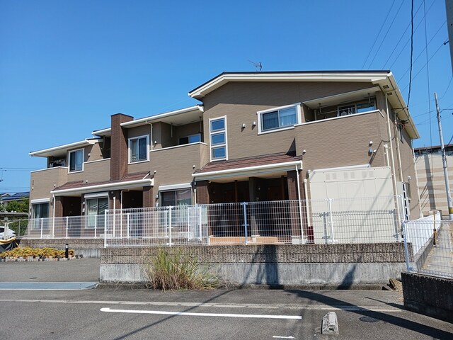 カーサ・カメリア松山インターⅠ 101号室 外観