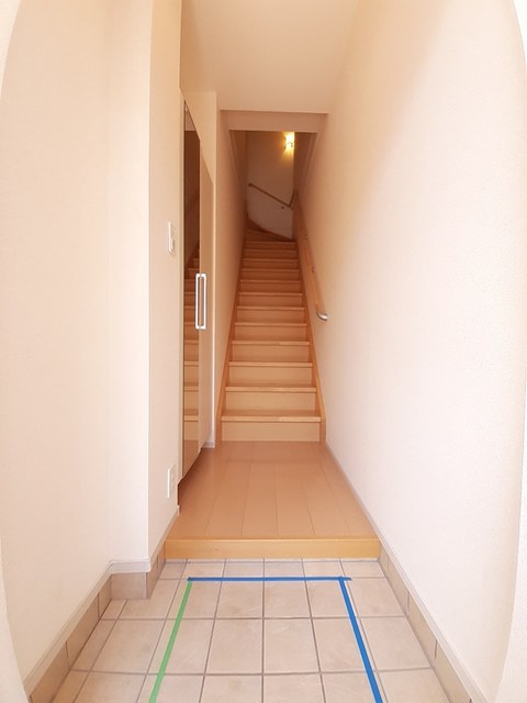 プリムローズ桜Ⅱ 玄関