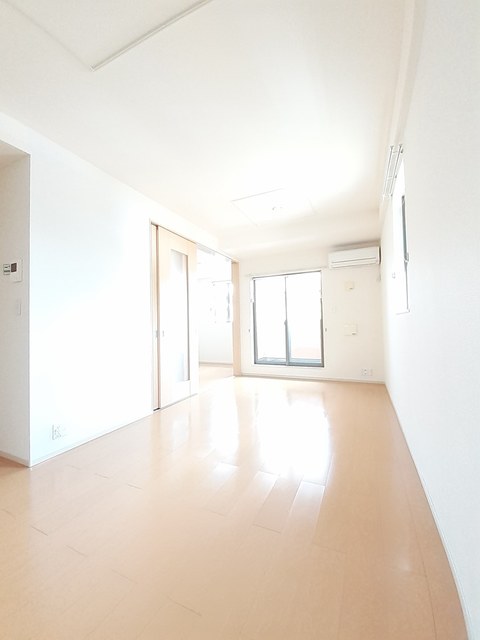 プリムローズ桜Ⅱ リビング