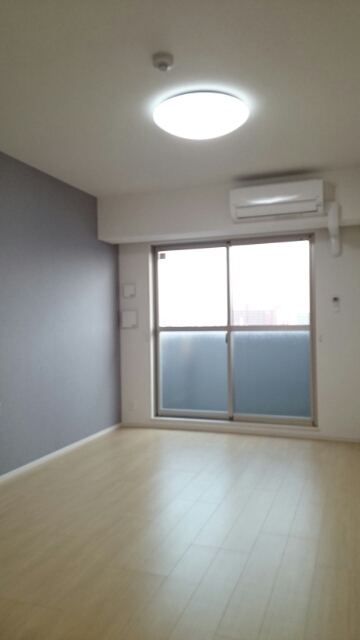 ユリウス　湊町 リビング