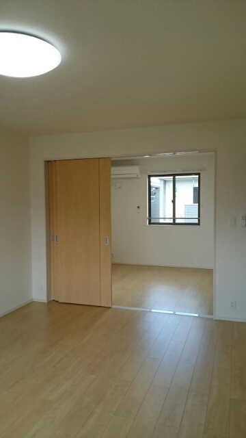 シャンパーニュ・アベニュー　Ｃ その他1