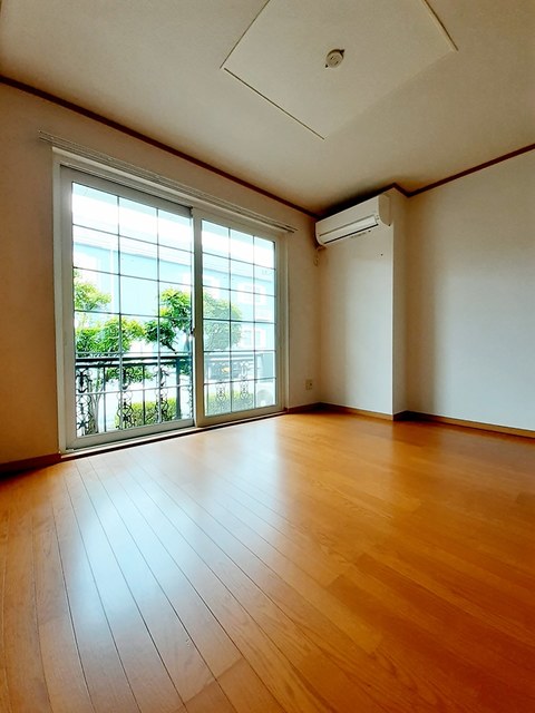 エレガント　レジデンスＢ リビング