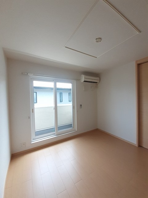 グレイス　愛 リビング