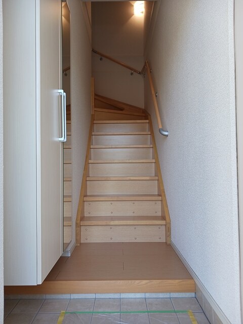 グレイス・ガーデン 玄関