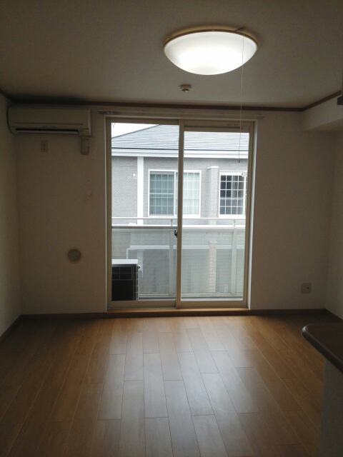 プロムナードＮ　Ｂ リビング