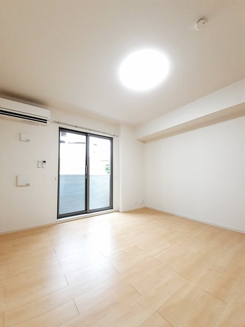 セント・クロノス リビング