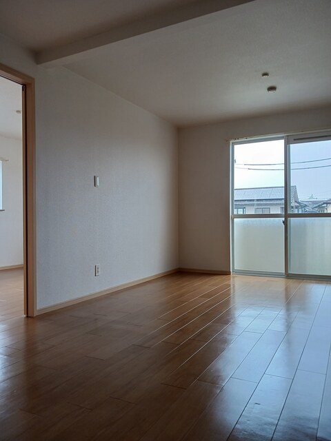 サンドエル久米 リビング