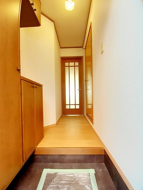 シュピーレン空港通Ａ 玄関