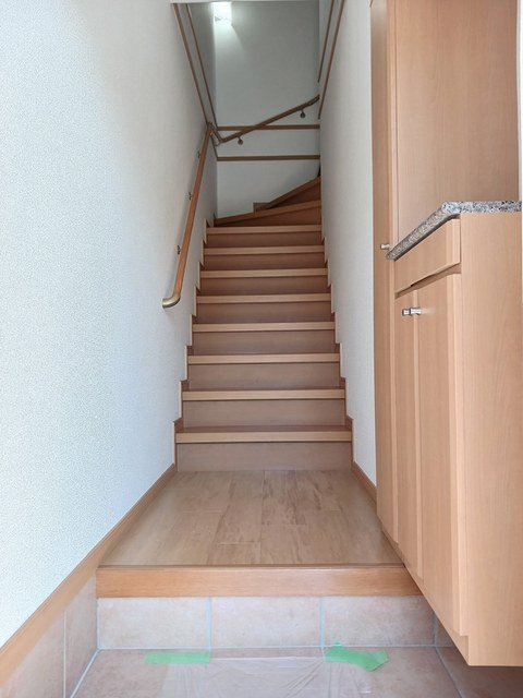 サンセットプレイスＡ 玄関