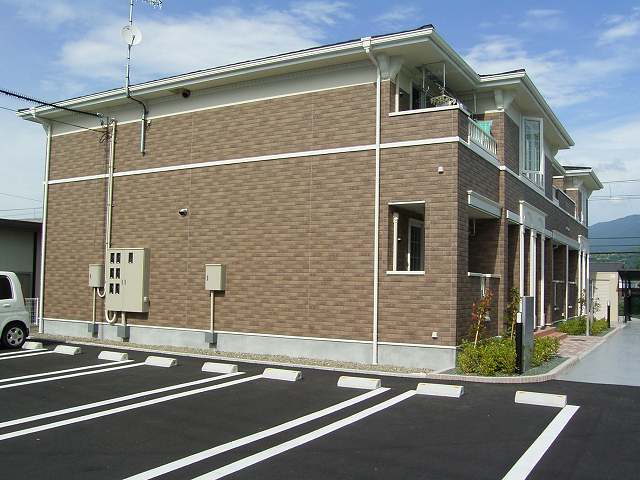 ウエスト・ブリーズ 102号室 外観