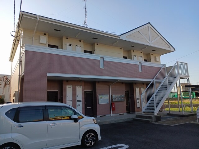 リフティートリウ 205号室 外観