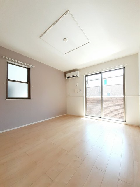 ミルト唐子Ｄ リビング