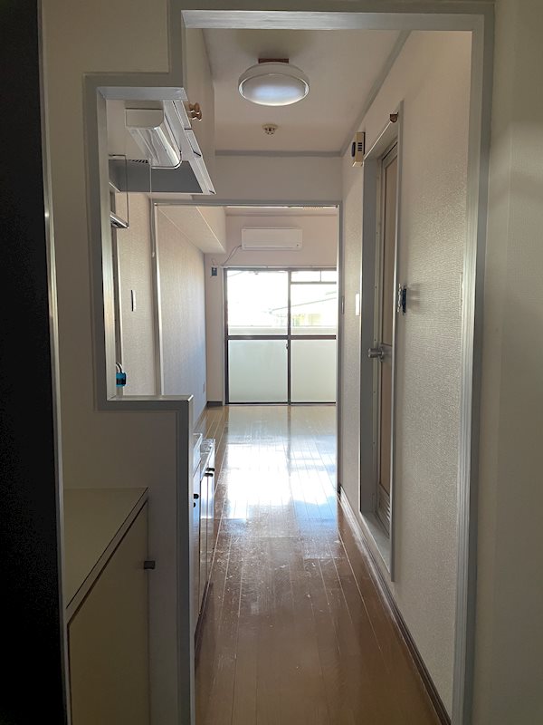 メゾンド・ルー道後樋又　マーク2 玄関