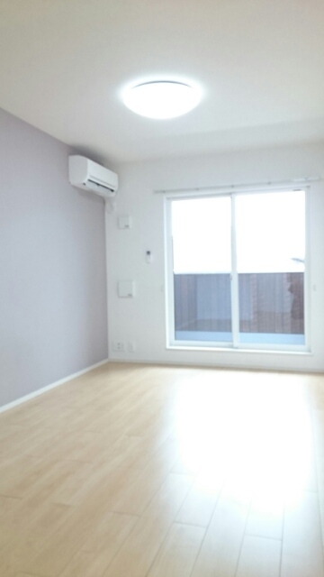 グラース　フラン　Ｂ リビング