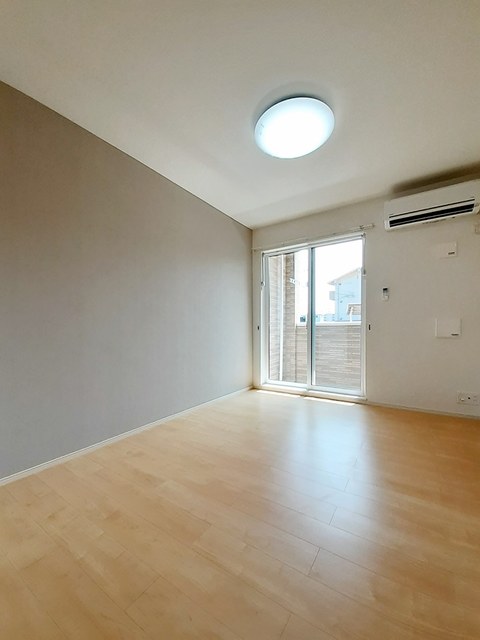 メゾン　ド　リアン リビング