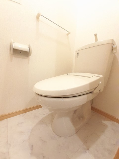 エルヴェ・クレール その他3